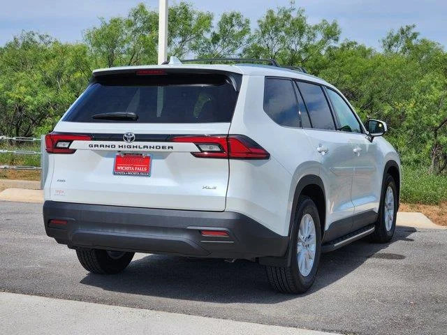New 2026 White Toyota XLE All-Wheel Drive image 4