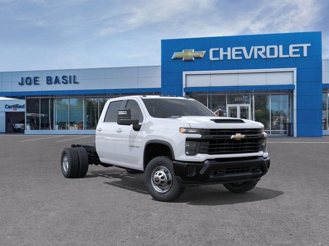 2026 Chevrolet Silverado 3500 HD Chassis Cab Work Truck