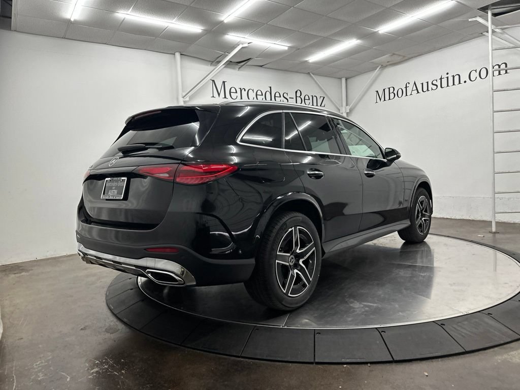 New 2026 Black Mercedes-Benz GLC 300 image 36