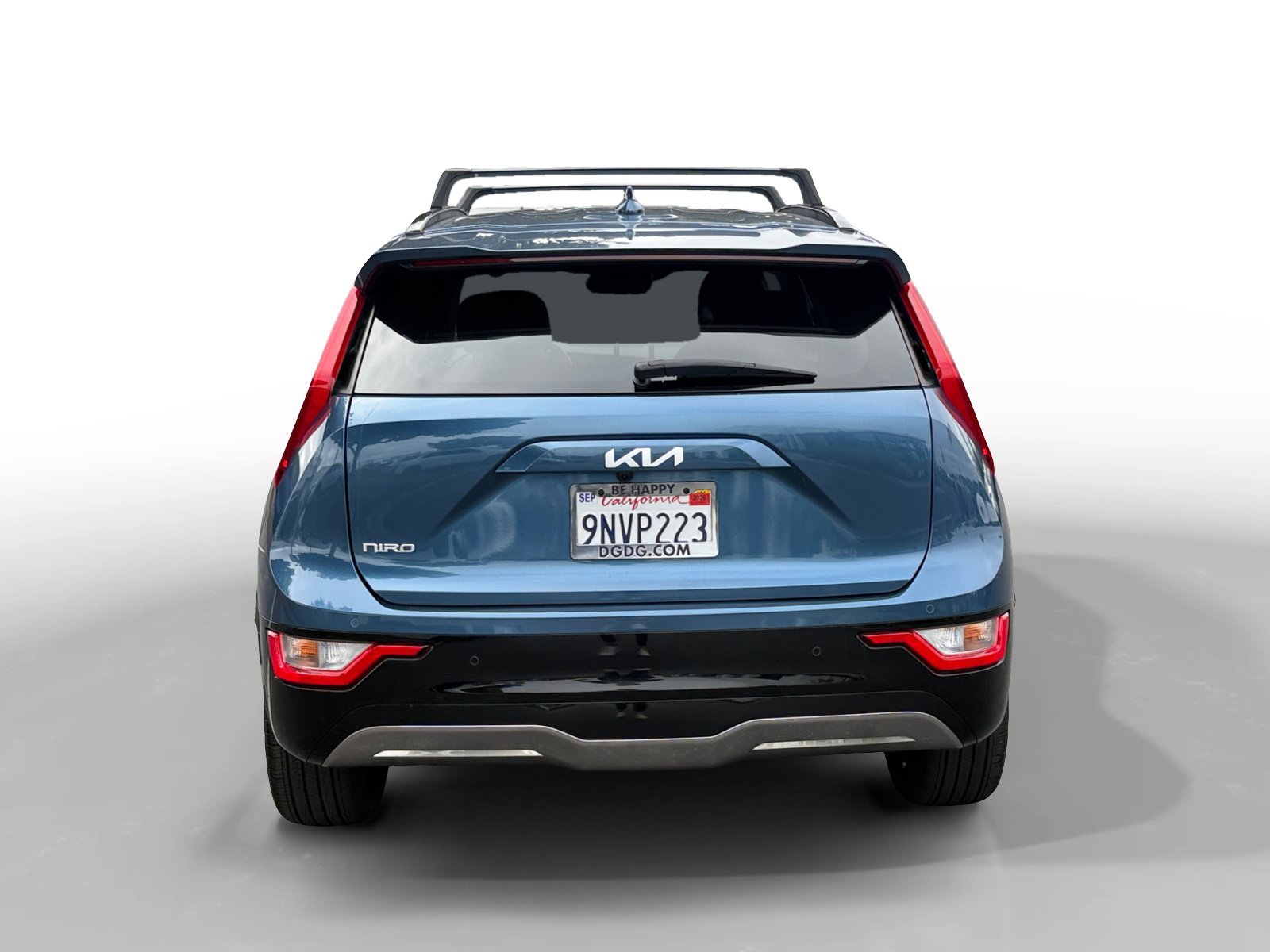 Used 2024 Mineral Blue Kia Wind image 4