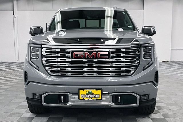 Used 2025 Thunderstorm Gray GMC Denali image 4