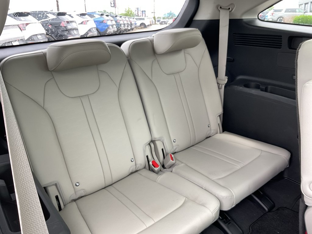 Certified Used 2024 Dawning Red Kia X-Line EX image 15