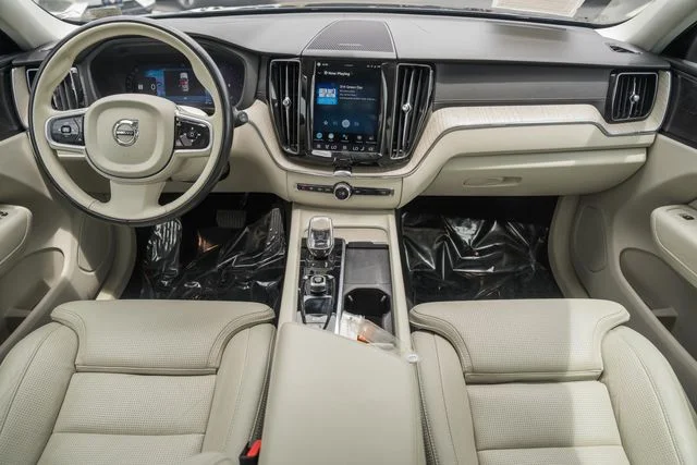 Used 2022 Denim Blue Volvo Inscription image 21