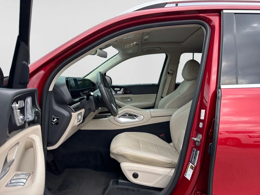 Used 2020 Red Mercedes-Benz GLE 350 image 10
