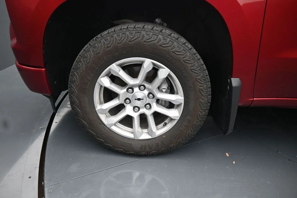 Used 2023 Red Chevrolet RST image 12