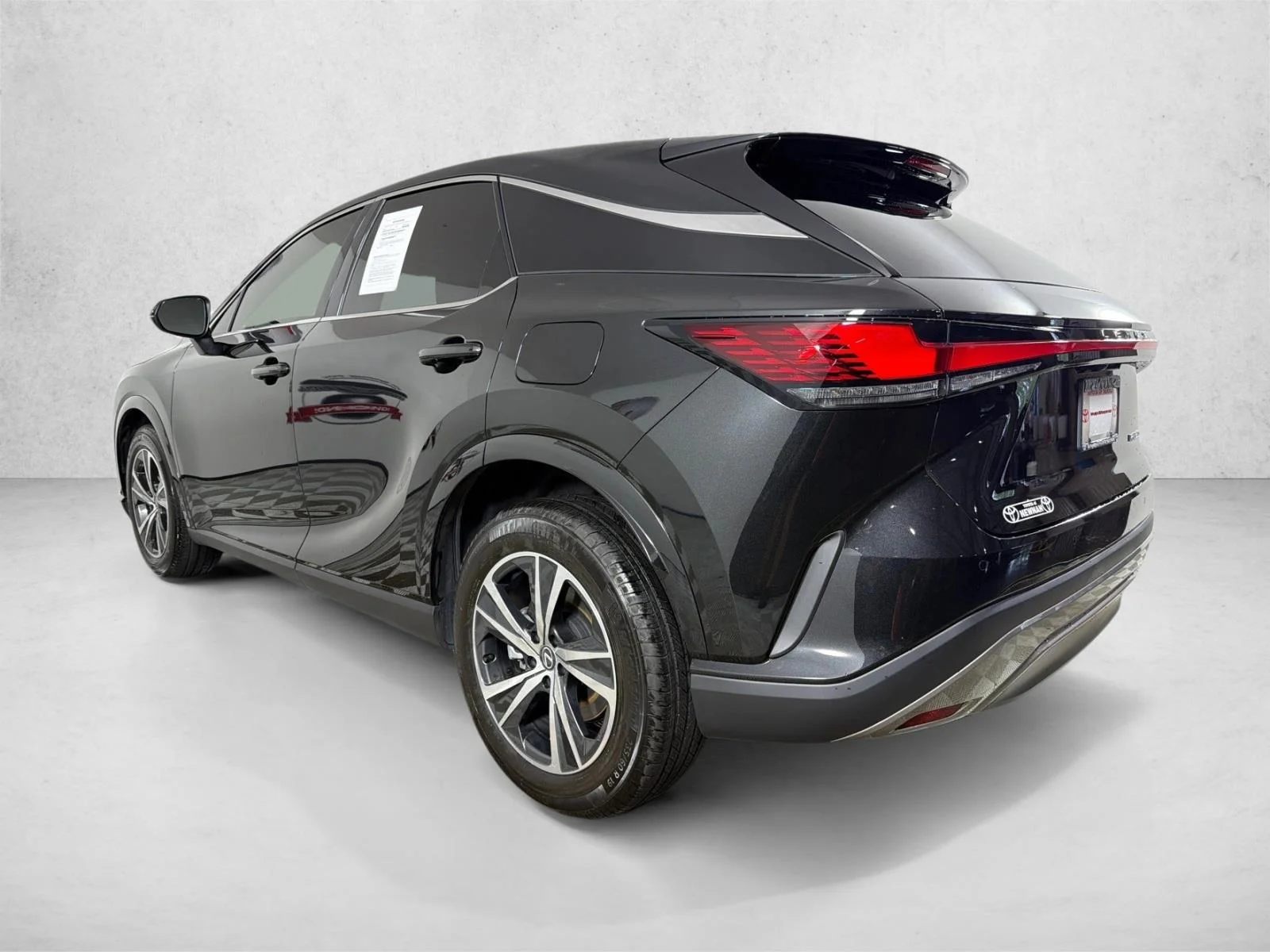 Used 2025 Gray Lexus RX 350 image 5