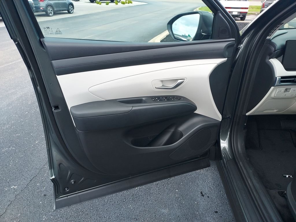 New 2026 Gray Hyundai Blue SE image 10
