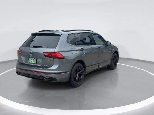 Used 2024 Gray Volkswagen 2.0T SE R-Line Black image 9