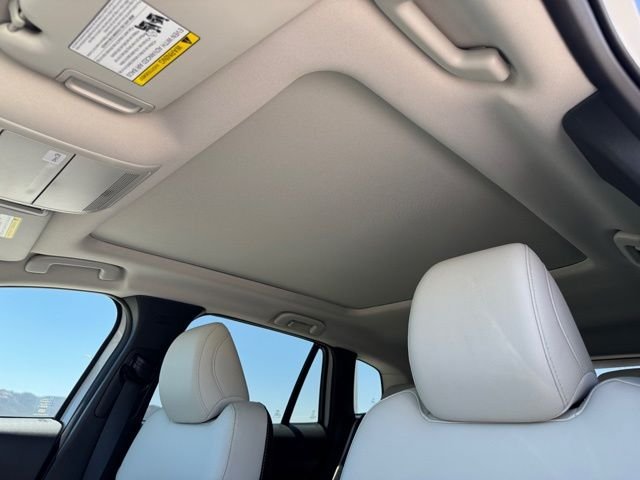 New 2026 Wind Chill Pearl Mazda 2.5 S Preferred AWD image 18