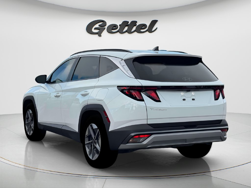 New 2026 White Hyundai SEL Plus FWD image 10