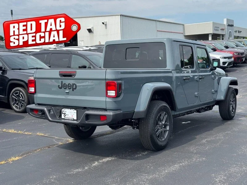 New 2026 Anvil Clear-Coat Exterior Paint Jeep Sport S image 3