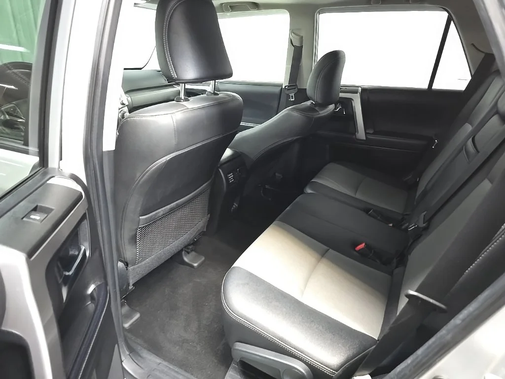 Used 2020 Silver Toyota SR5 Premium image 31