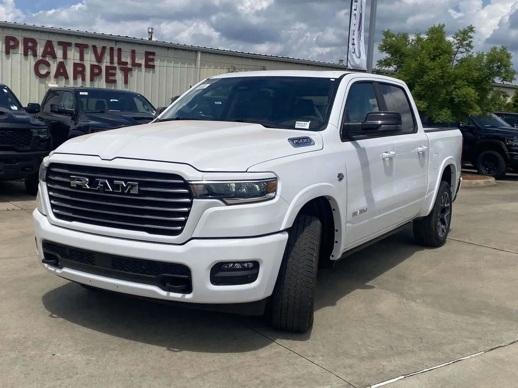 New 2026 Bright White Clear-Coat Exterior Paint RAM Laramie image 34
