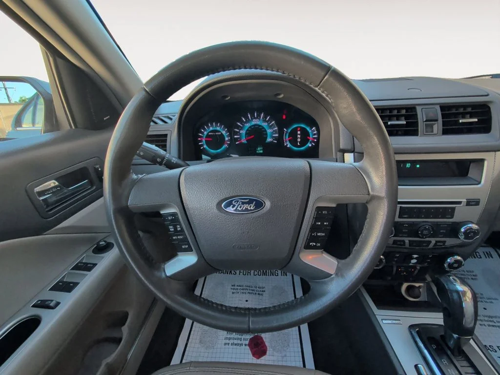 Used 2012 Black Ford SEL image 12