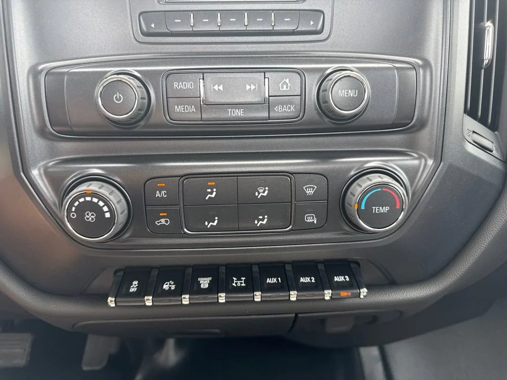 Used 2024 Summit White Chevrolet Work Truck image 15