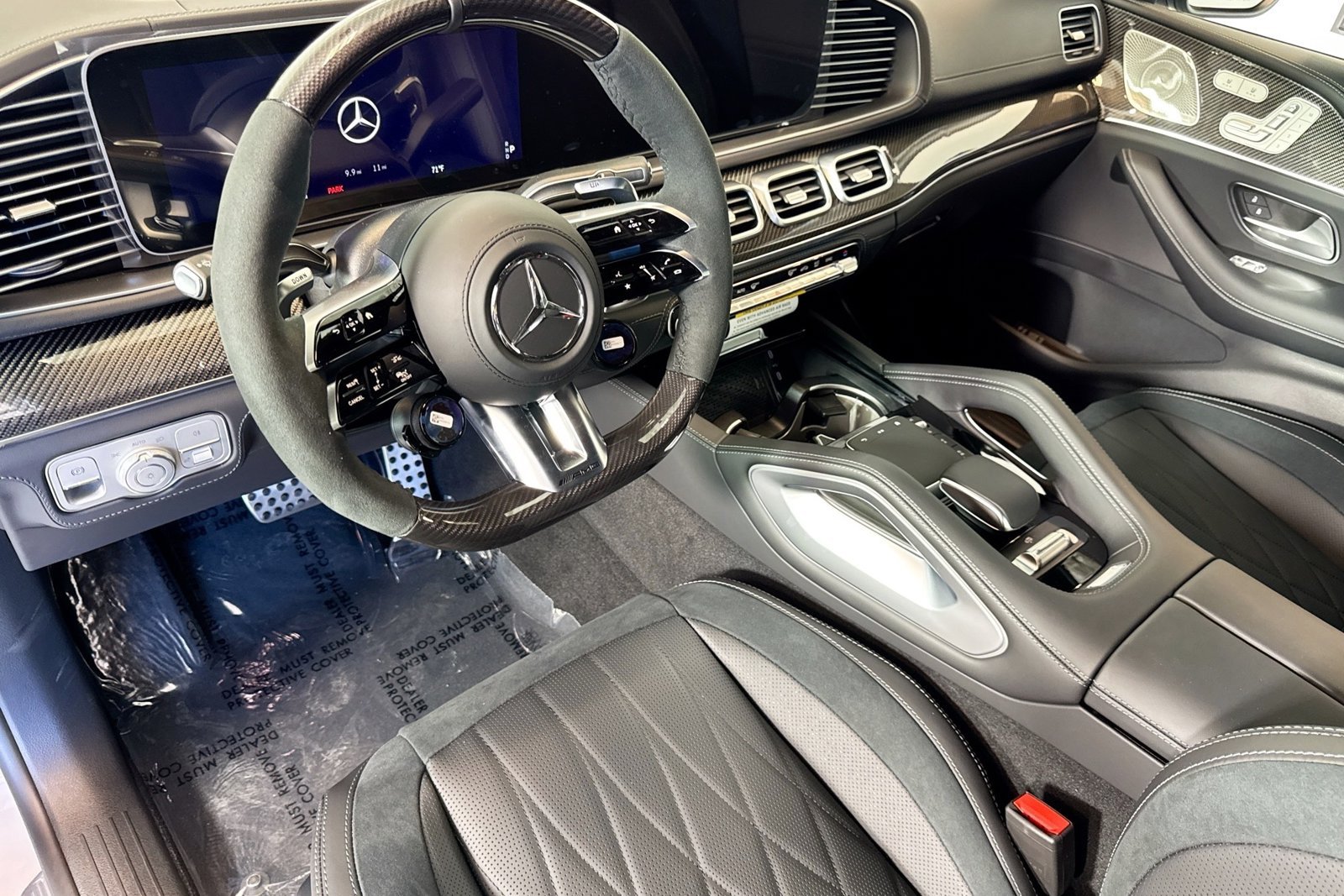 New 2026 MANUFAKTUR Alpine Grey Mercedes-Benz AMG® GLS 63 image 9