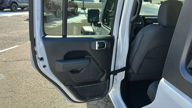 New 2026 Bright White Clear-Coat Exterior Paint Jeep Sport S image 19