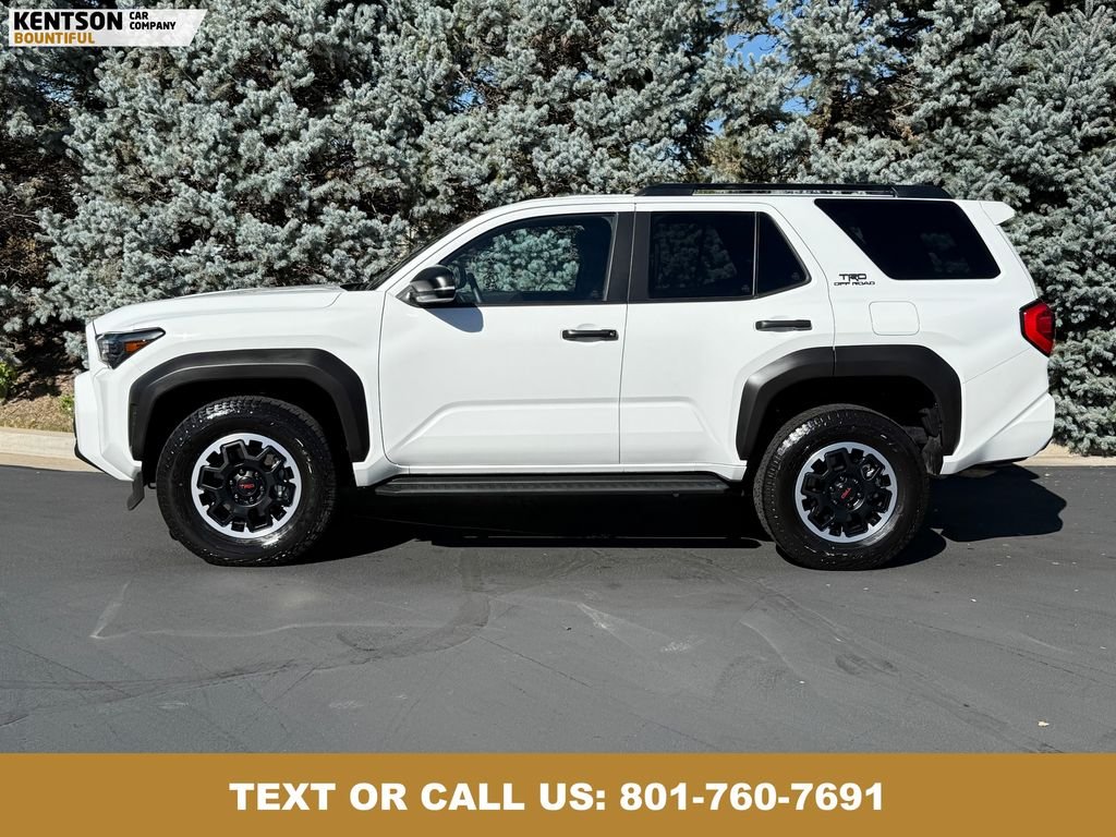 2025 Toyota 4Runner TRD Off-Road photo 4