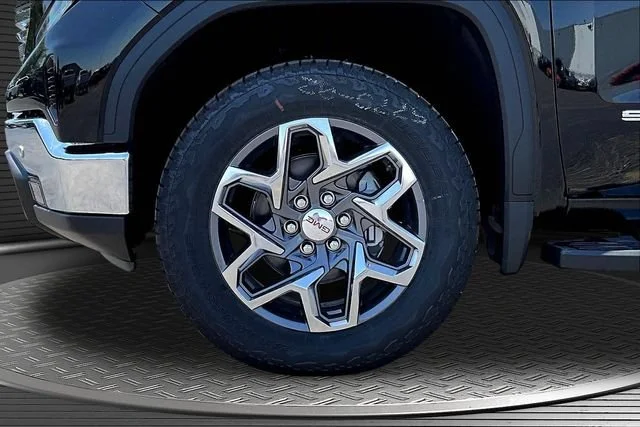 New 2026 Onyx Black GMC SLT image 13