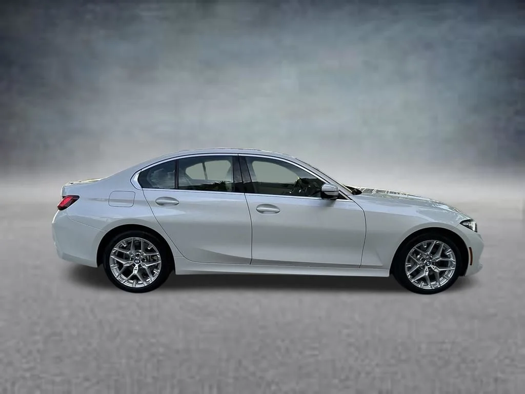 Used 2025 White BMW 330i image 8
