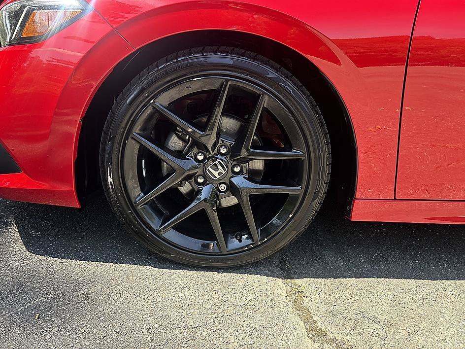 Used 2023 Rallye Red Honda Sport image 8