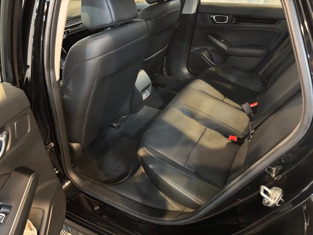 Certified Used 2024 Crystal Black Pearl Honda Touring image 7