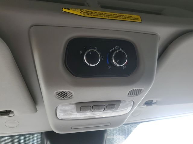 2020 Ford Transit Passenger Van XL - Photo 20