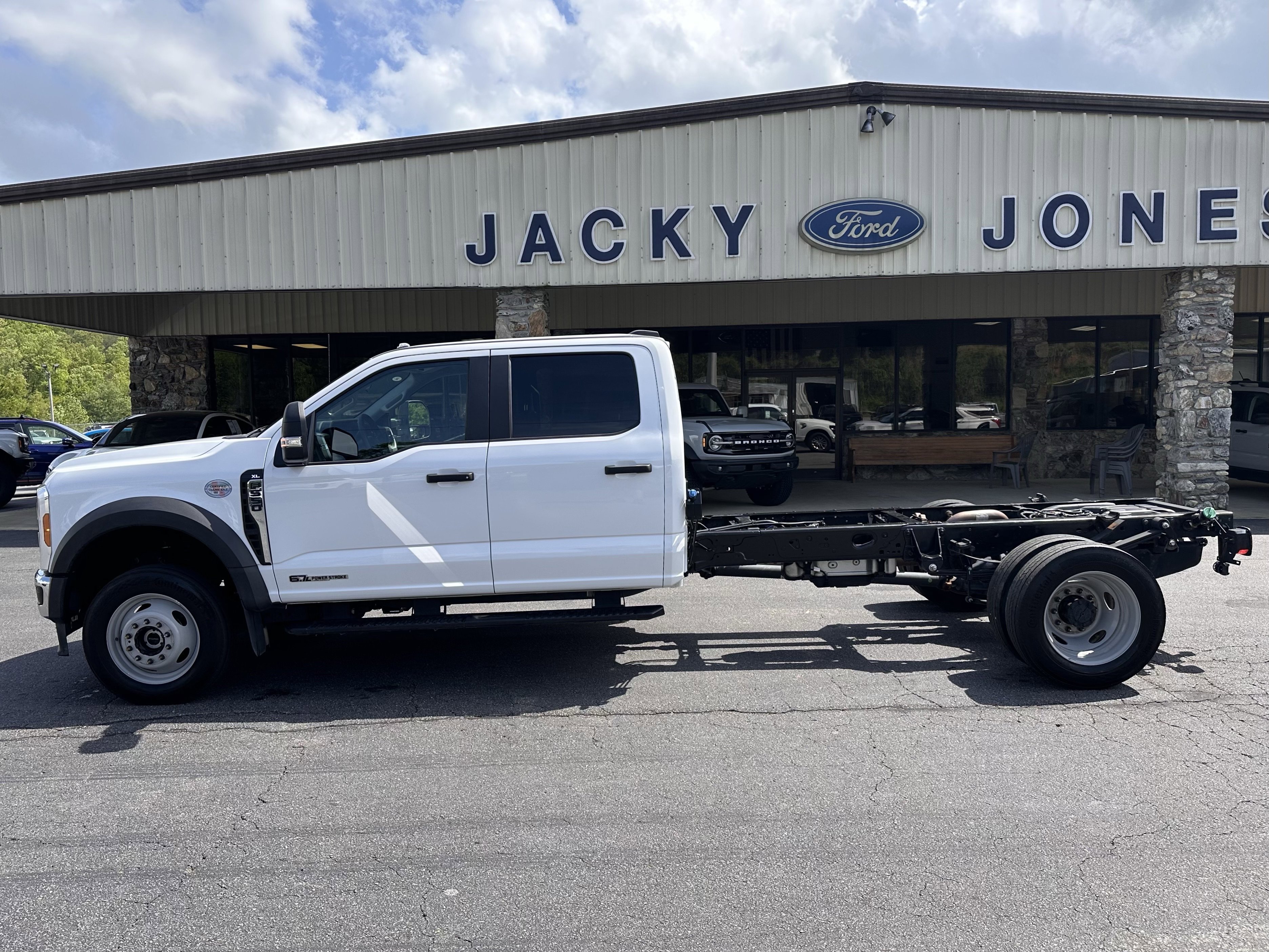 2024 Ford F-550 XL 4x4 Crew Cab 203-In DRW's photo