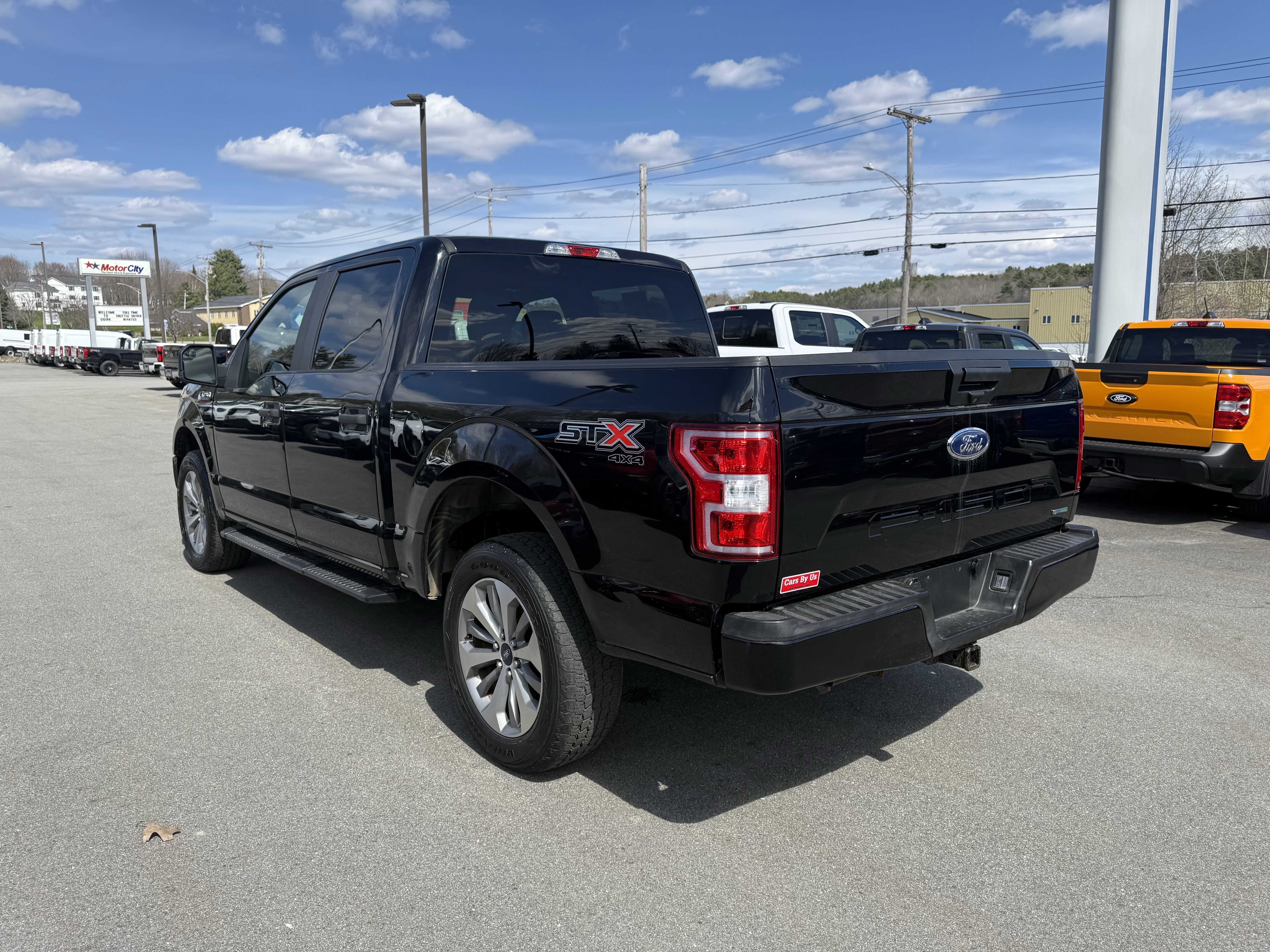 Used 2018 SHADOW BLACK Ford XL image 8
