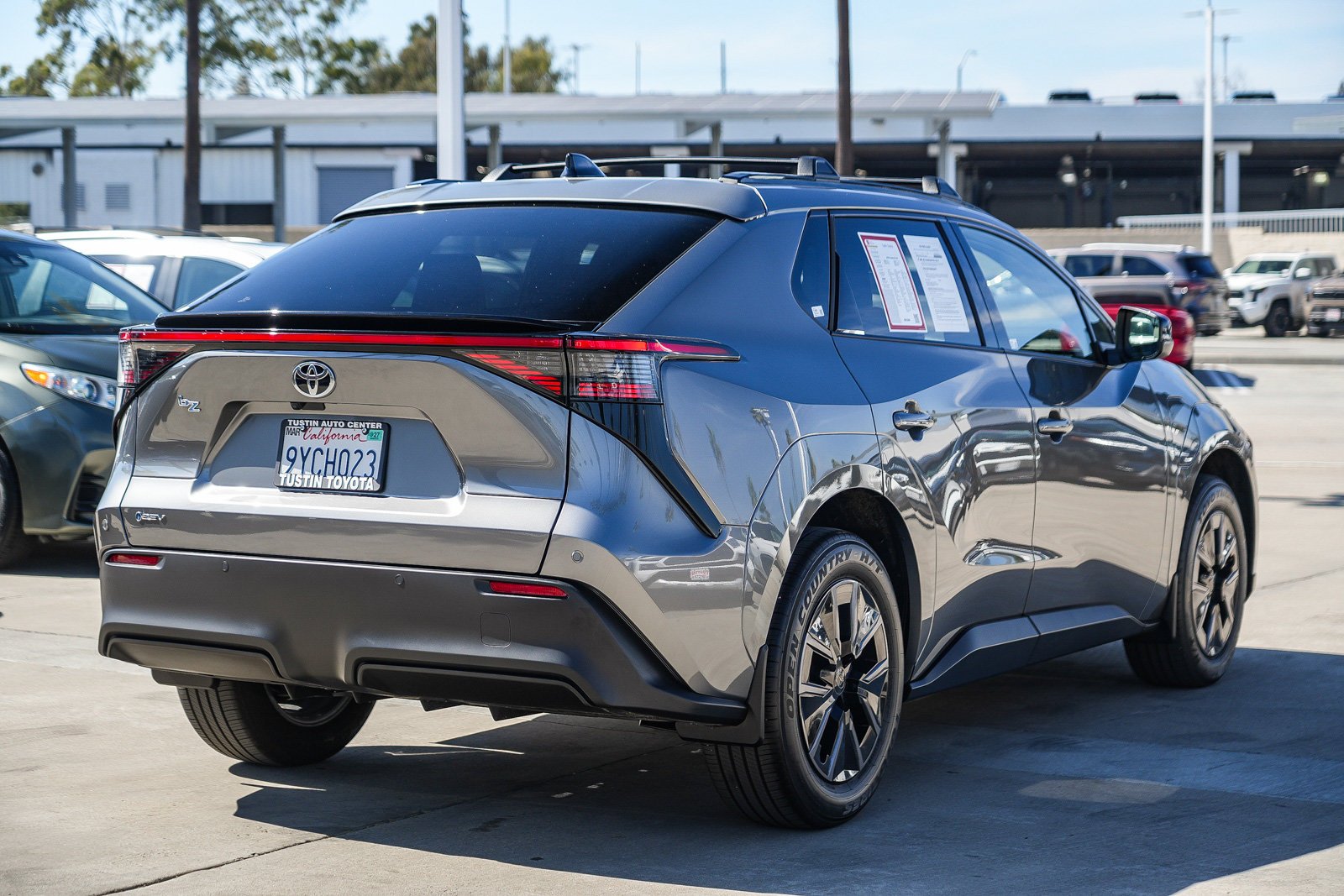 Certified Used 2026  Toyota XLE image 6