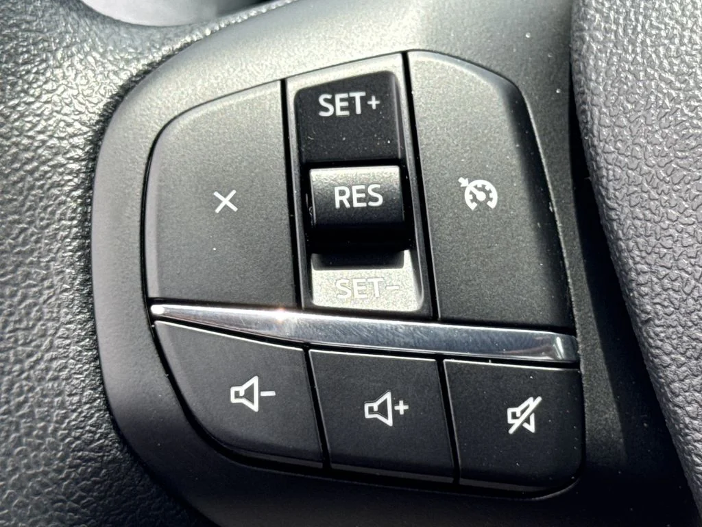 New 2026 Carbonized Gray Metallic Ford XLT image 24