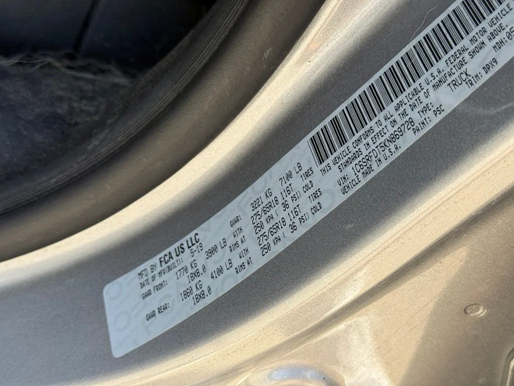 Used 2019 Silver Ram Laramie image 12