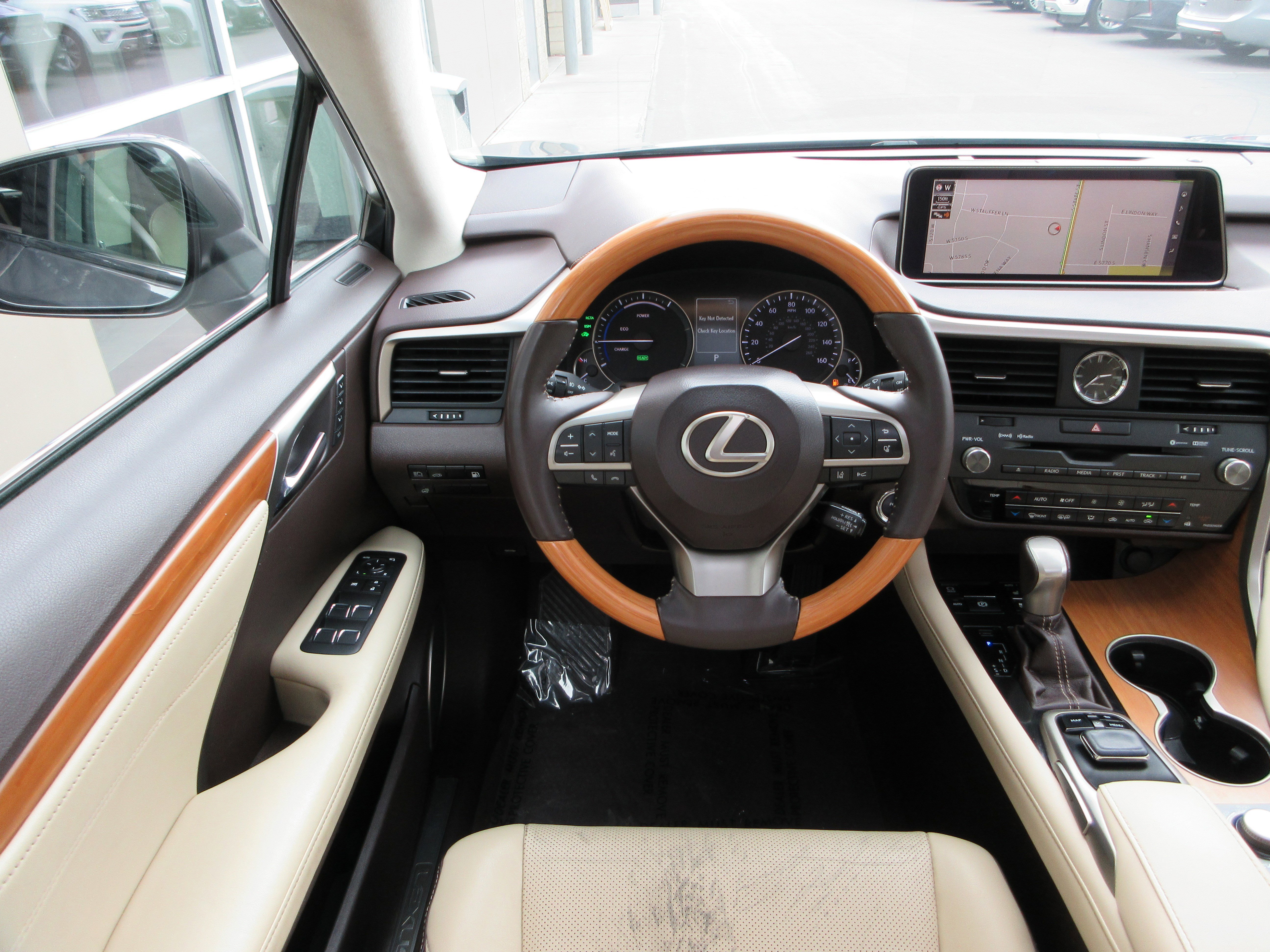 Used 2016 Nebula Gray Pearl Lexus 450h image 33