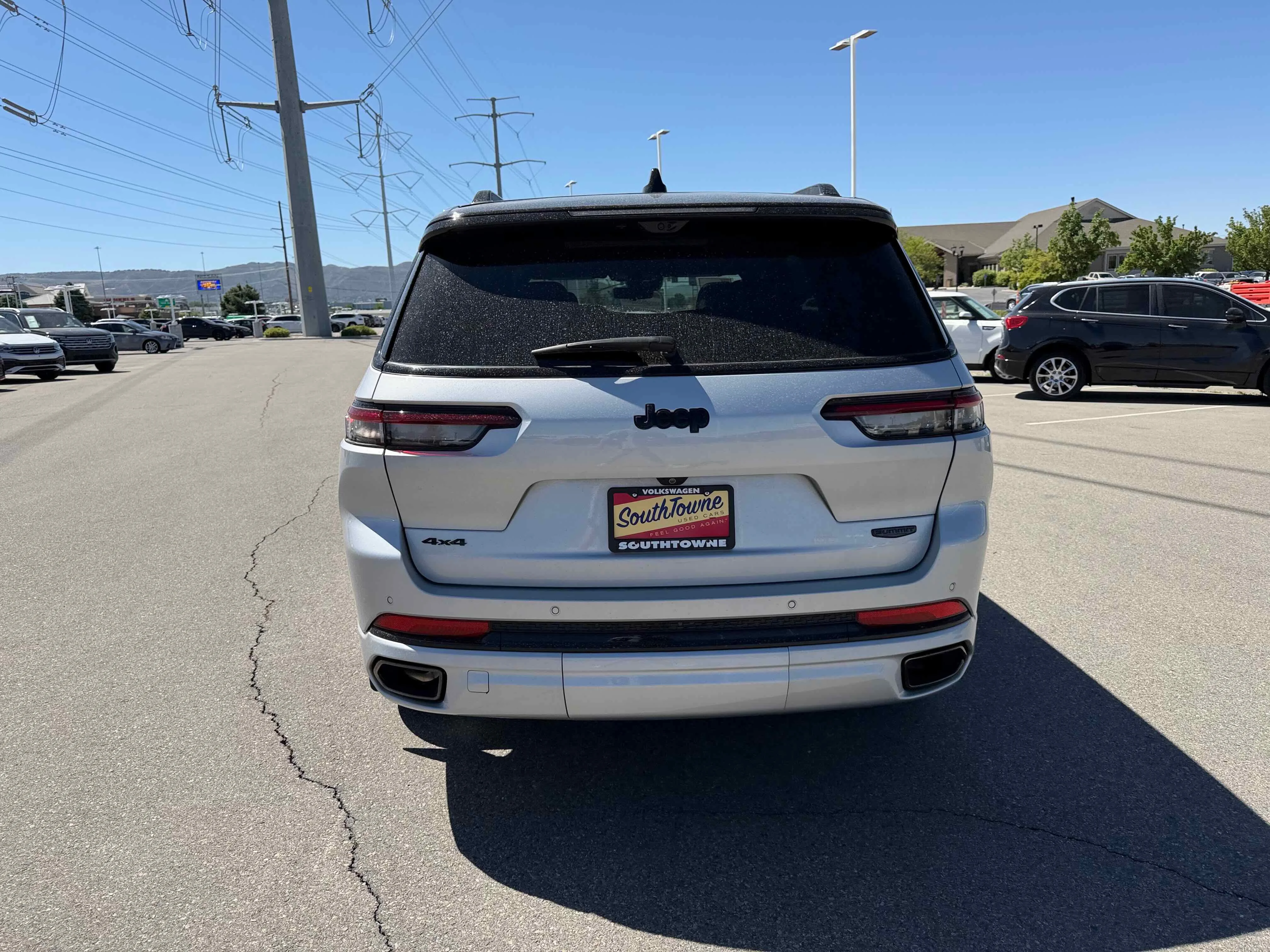 Used 2024 Silver Zynith Jeep Summit Reserve image 6