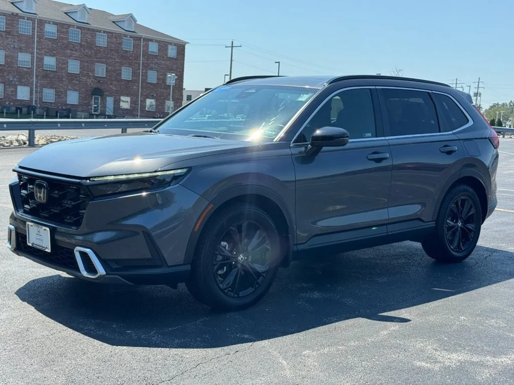 Certified Used 2025 Gray Metallic Honda Sport Touring image 10