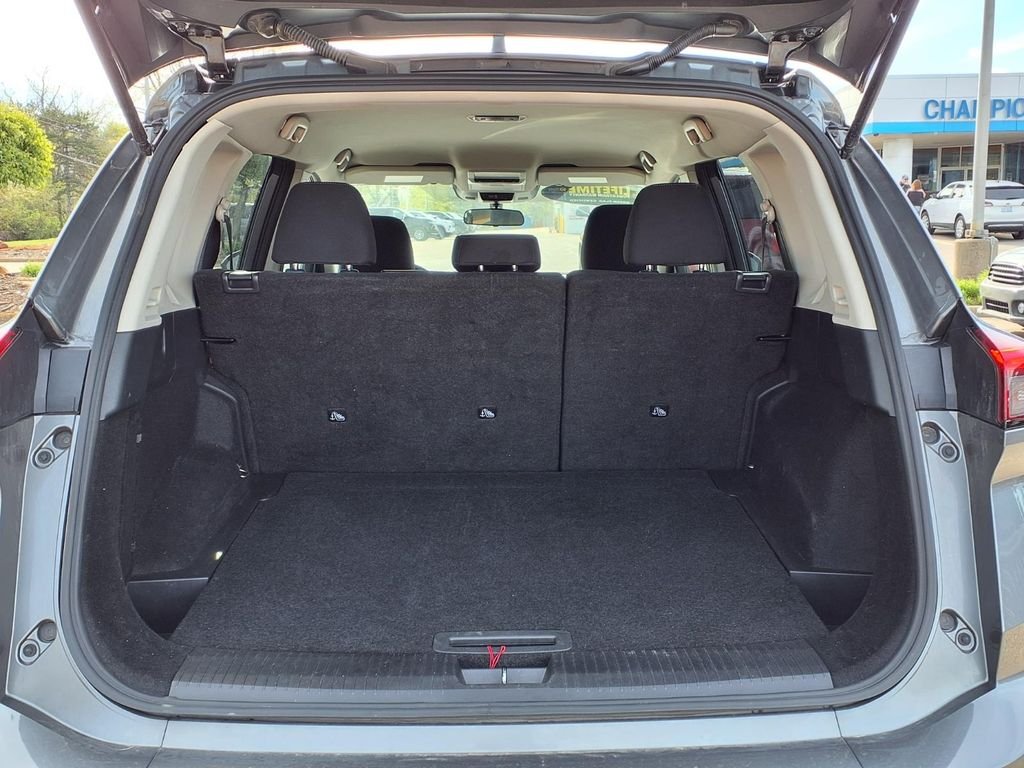 Used 2024 Gray Nissan S image 11