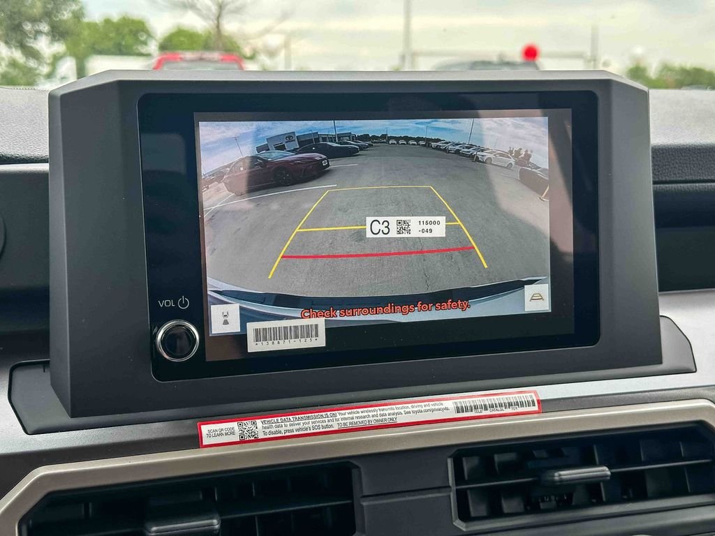 2025 Toyota Tacoma SR5 - Photo 20