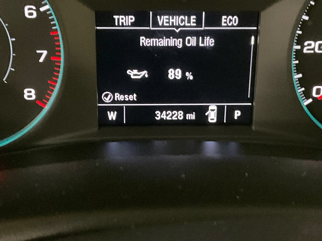 Used 2025 Summit White Chevrolet 1LT image 22
