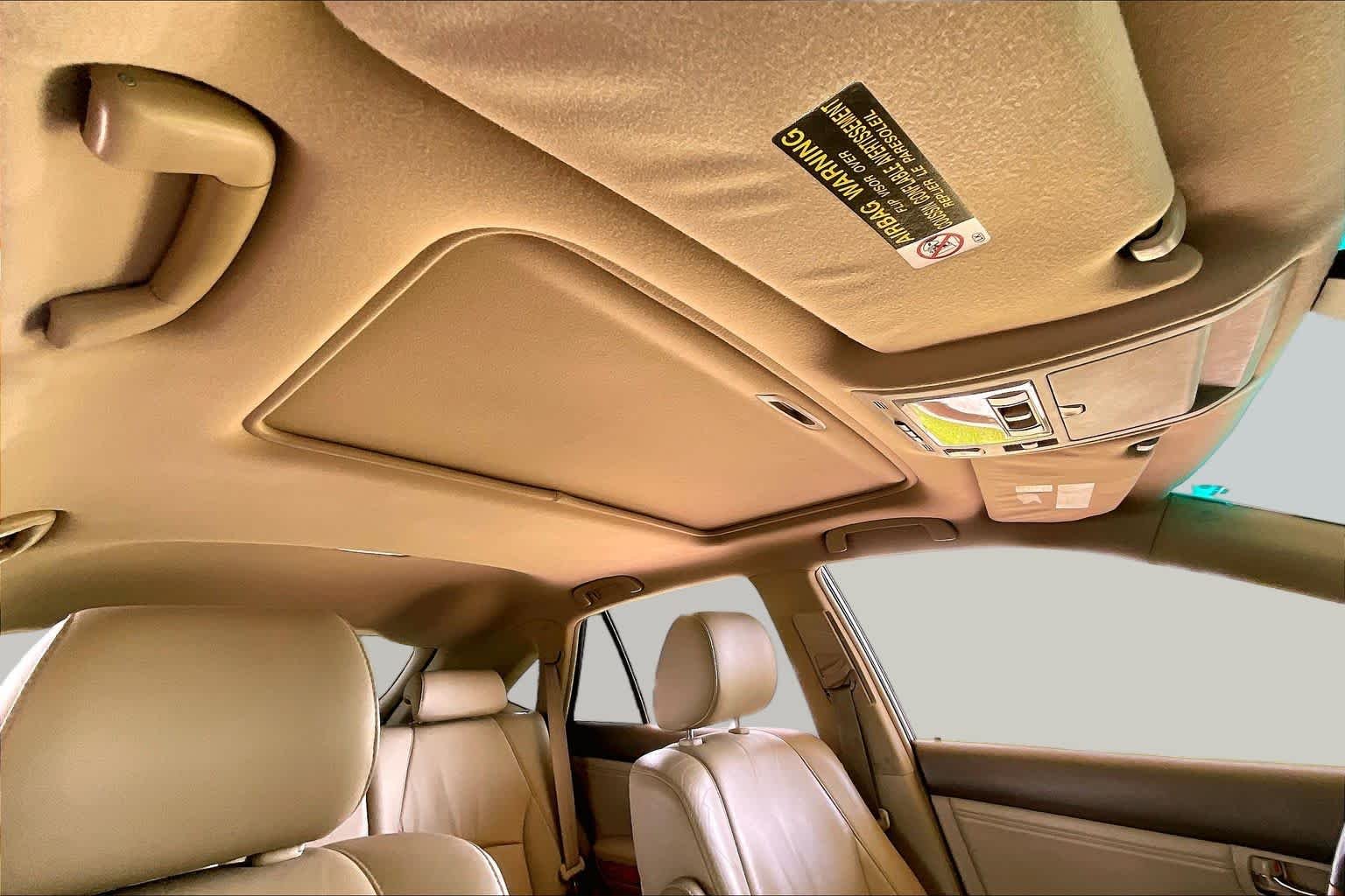 Used 2008 Desert Sage Metallic Lexus  image 11