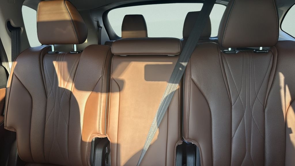 New 2026 Majestic Black Pearl Acura Advance Package image 18