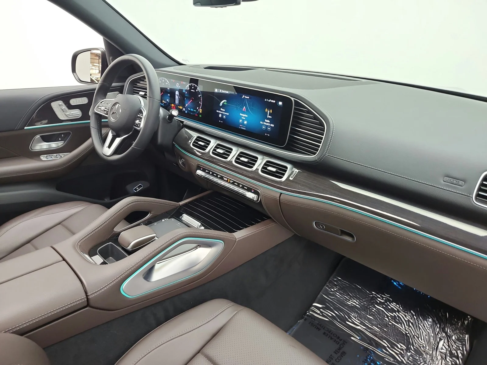Certified Used 2023 Black Mercedes-Benz GLE 450 4MATIC® SUV image 37