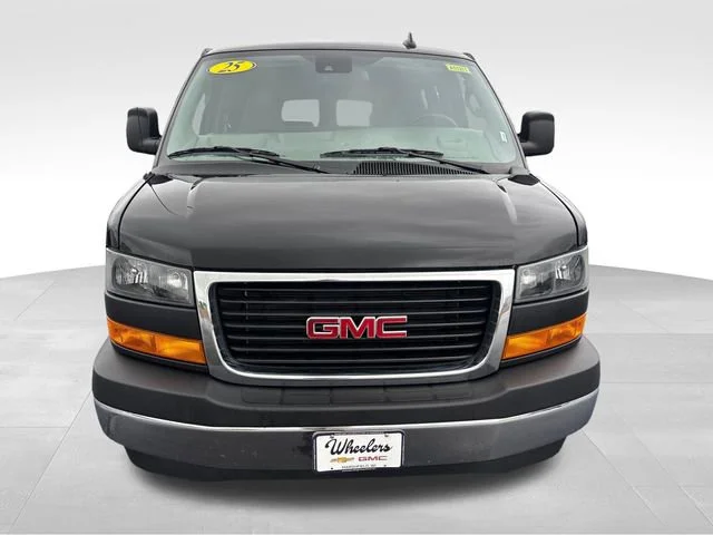 Used 2025 Onyx Black GMC LT image 10
