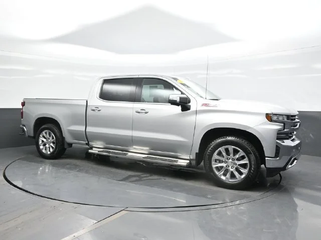 Used 2021 Silver Chevrolet LTZ image 7