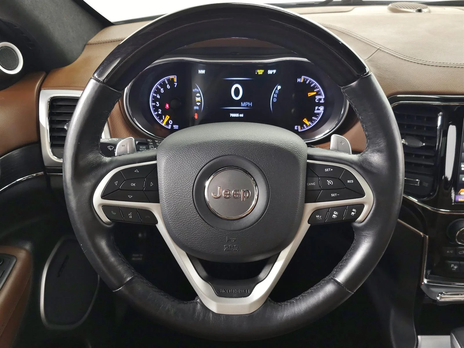 Used 2019 White Jeep Summit image 18