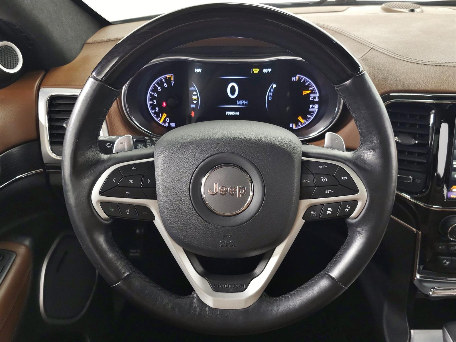 Used 2019 White Jeep Summit image 18