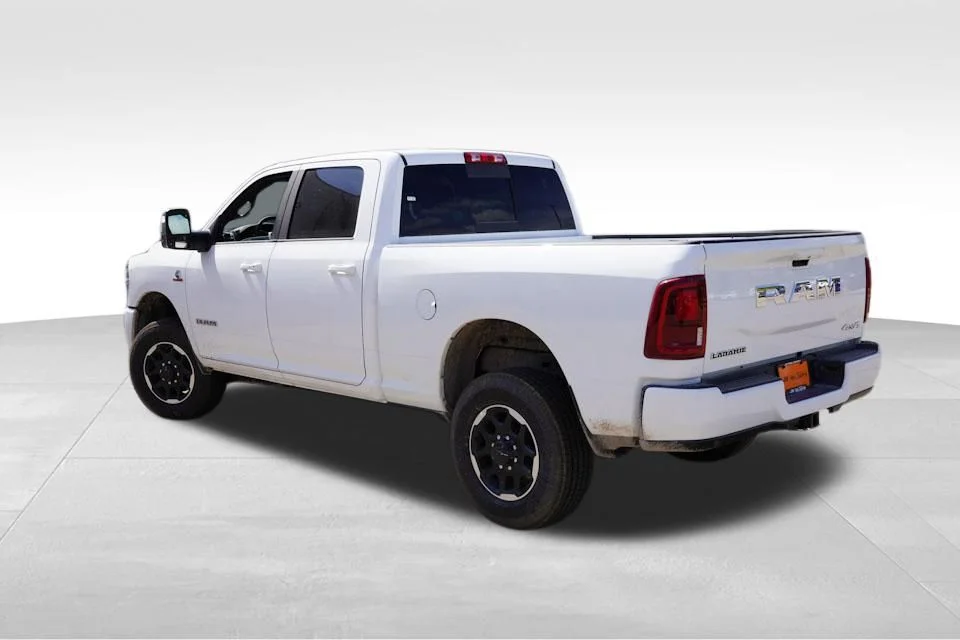 2026 RAM 2500 Laramie - Photo 3