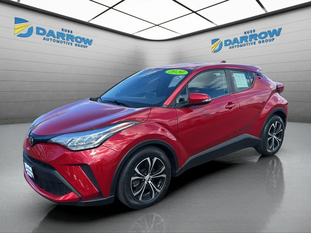 2020 Toyota C-HR LE's photo