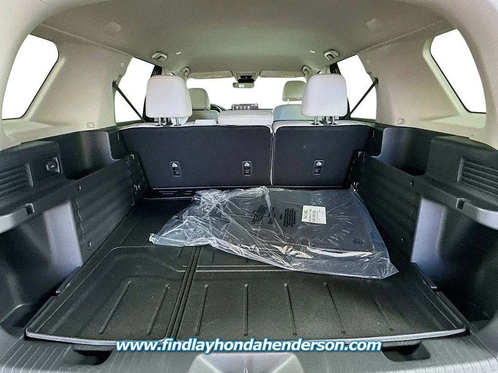 New 2026 Sonic Gray Pearl Honda RTL image 17