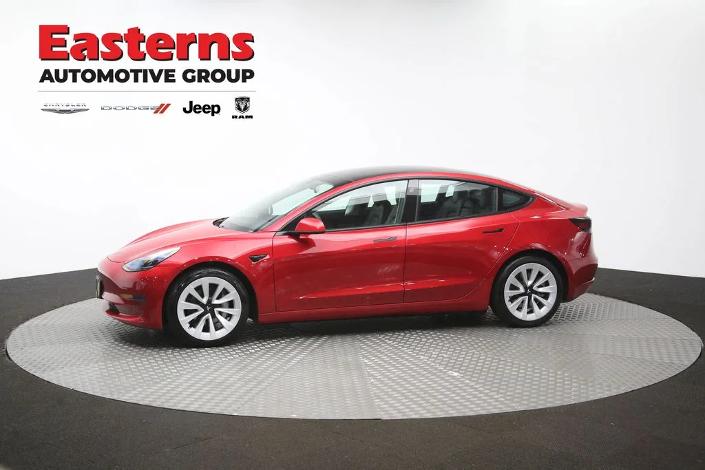 Used 2021 Red Tesla Standard Range Plus image 51