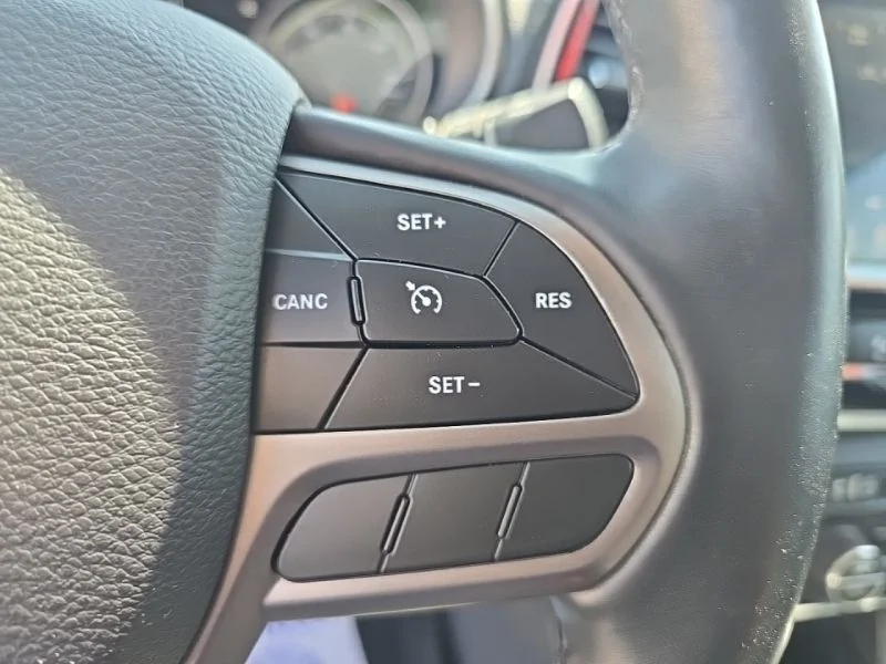 Used 2019 Red Jeep Limited image 13